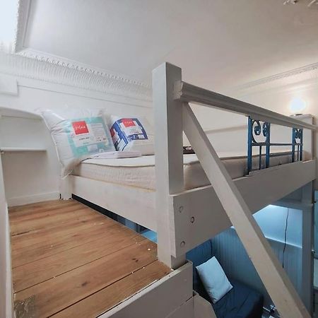 Studio Proche De La Tour Eiffel Apartment Paris Exterior photo